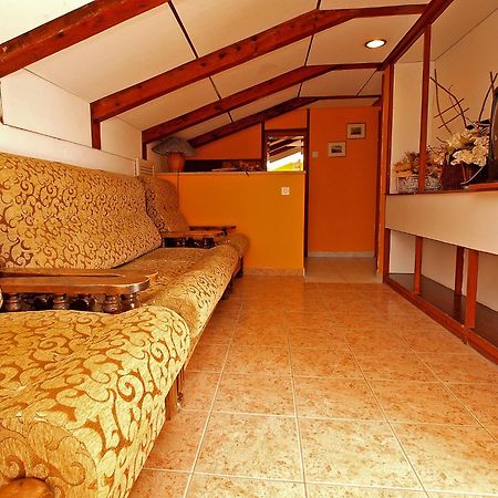 Apartments Biskupije 810 Медулин Екстер'єр фото