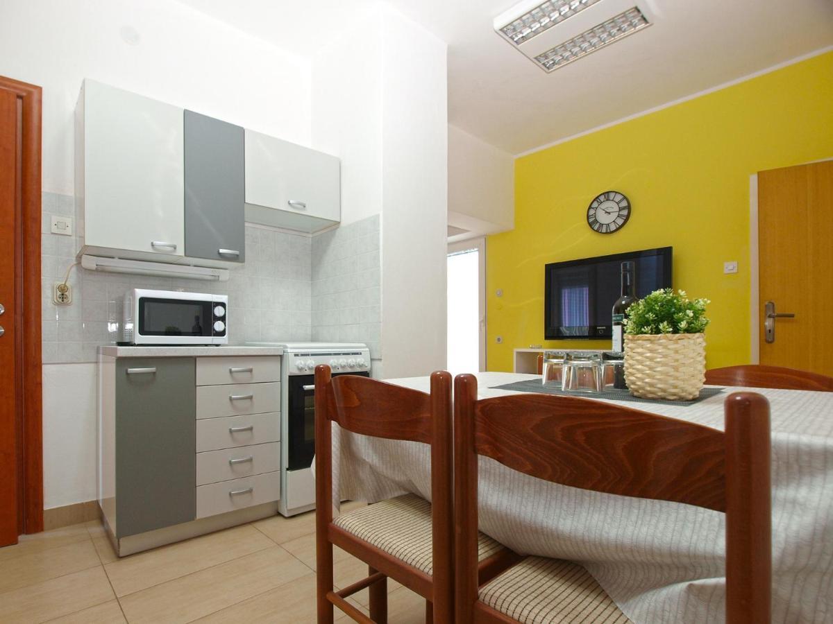 Apartments Biskupije 810 Медулин Екстер'єр фото