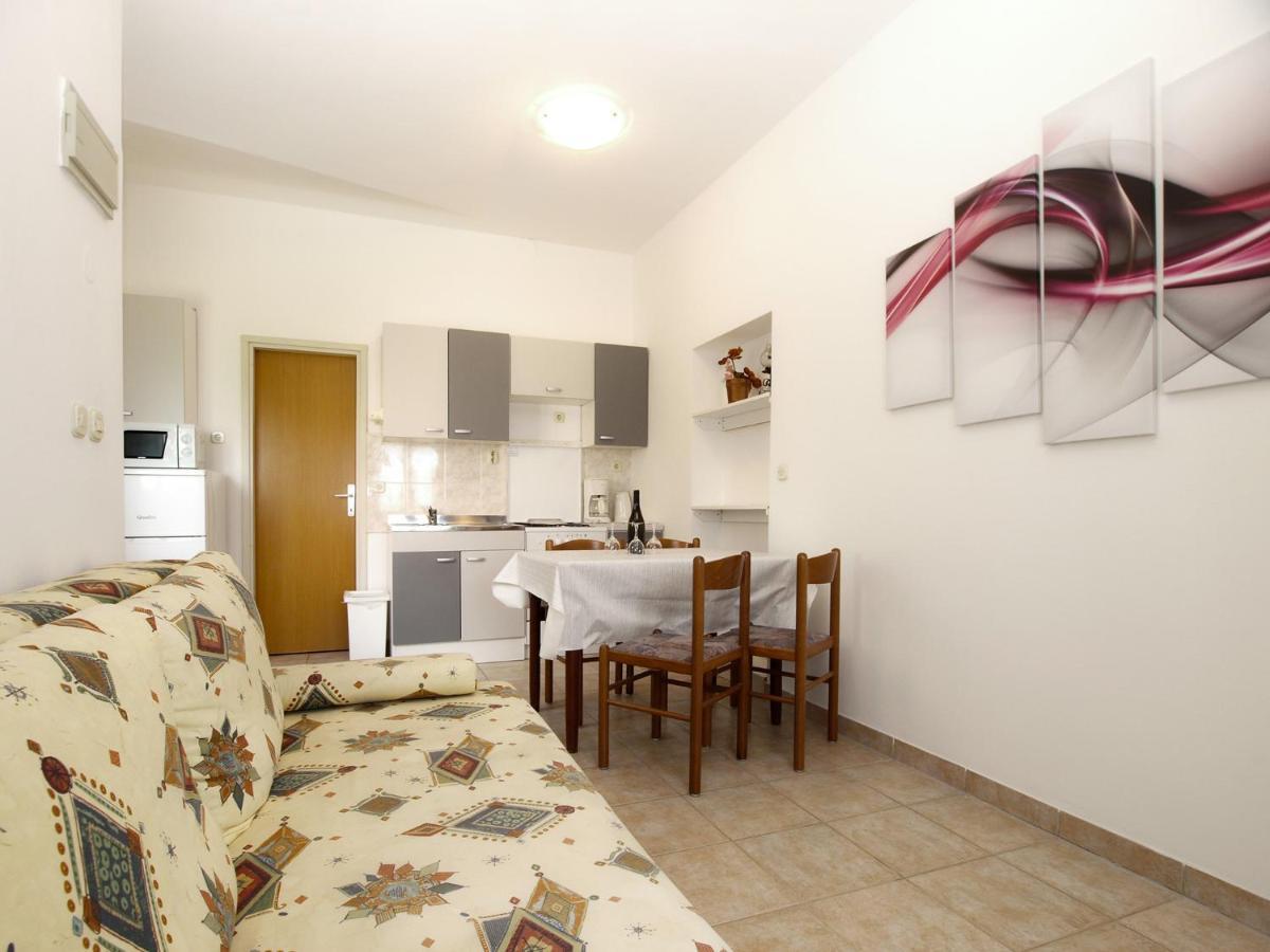 Apartments Biskupije 810 Медулин Екстер'єр фото