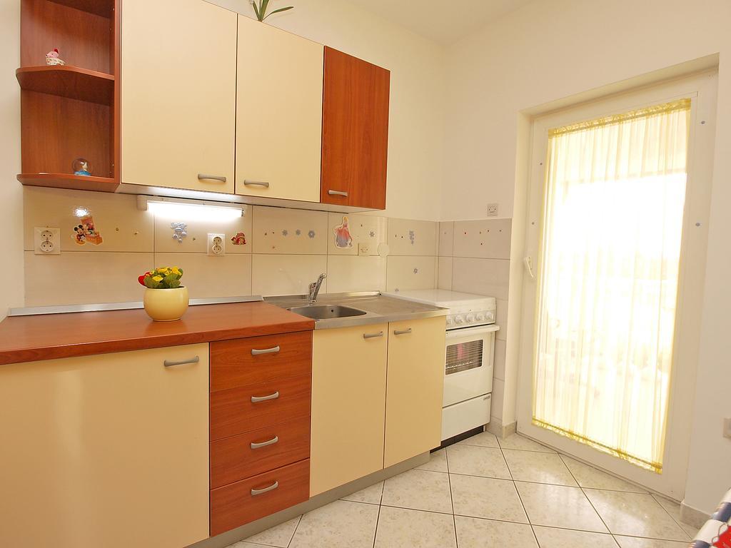 Apartments Biskupije 810 Медулин Екстер'єр фото