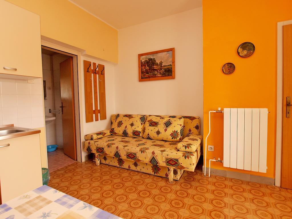 Apartments Biskupije 810 Медулин Екстер'єр фото